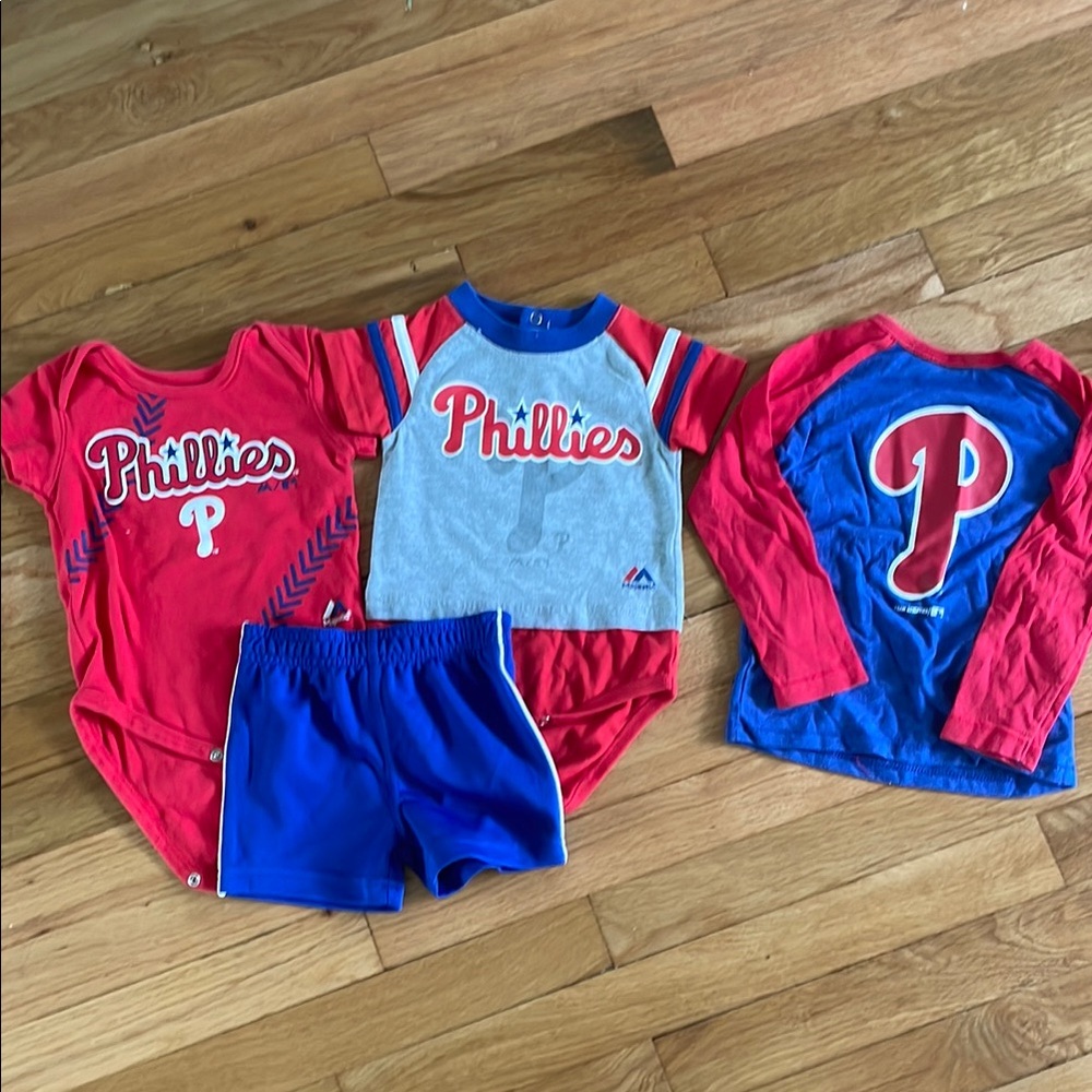 Philadelphia Phillies Baby Outfit Set